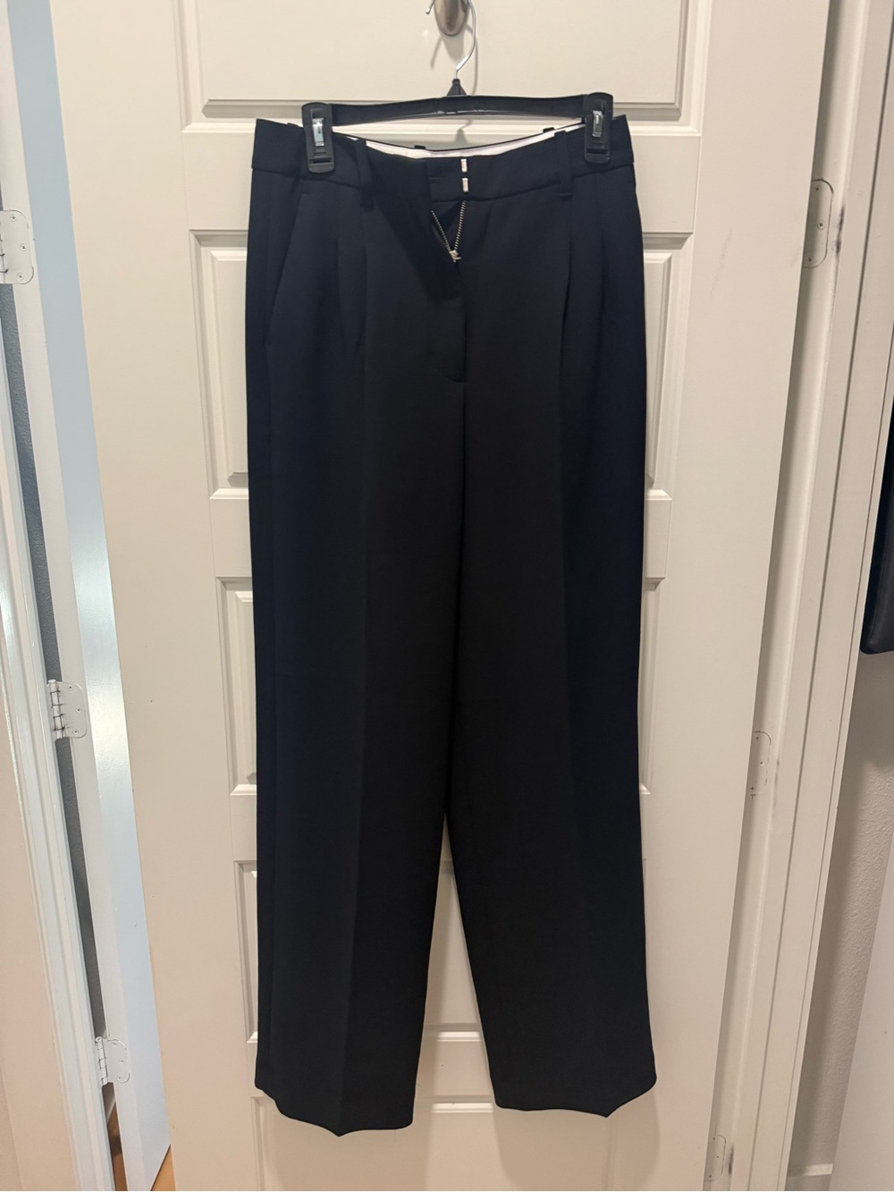 Aritzia Effortless Pant - 6 Tall